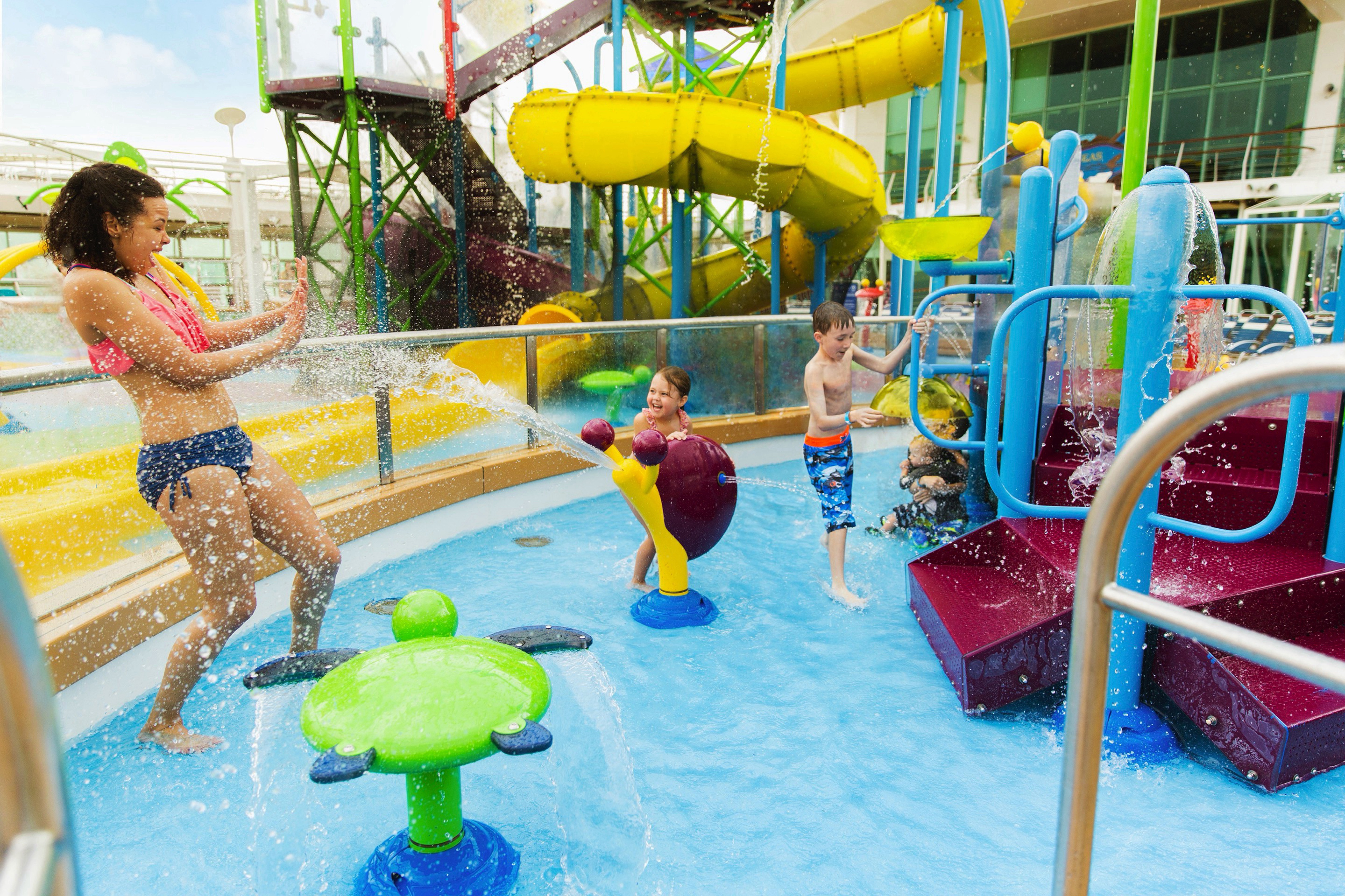 Liberty of the Seas - Splashaway Bay℠
